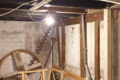 Die Decke ist fertig , der Mühlenbauer und der Fussboden unten und  vieles mehr